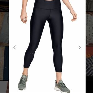 NWT under armour Demi heat gear leggings